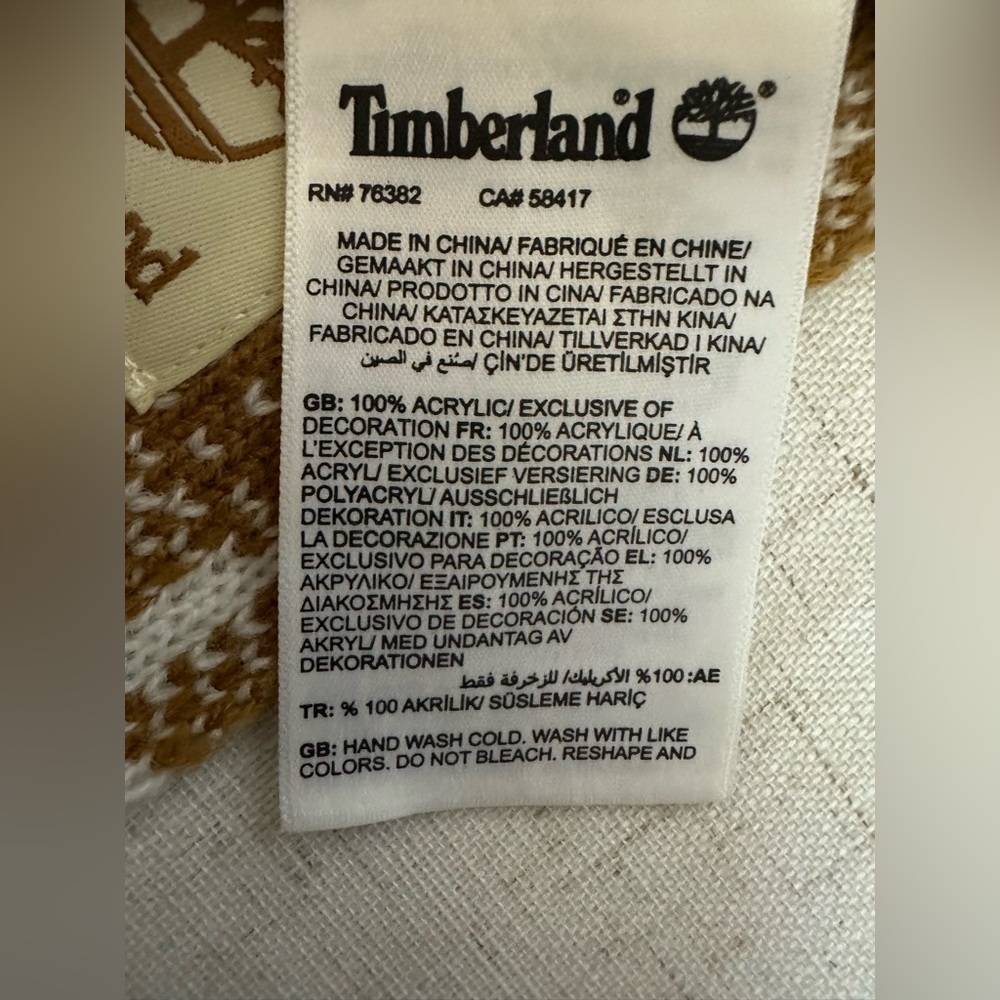 Timberland Brown and White Scarf - Picture 9 of 12